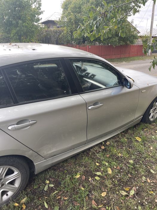 Vand bmw seria 1!