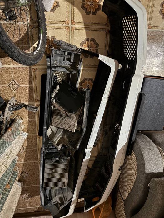 Продам бампера от гелика G300