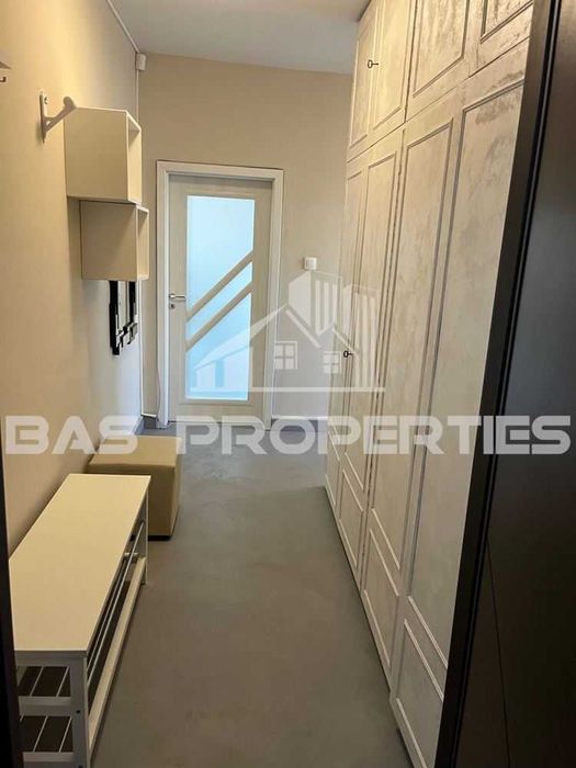 Продава се Двустаен апартамент в София, Център - 65 кв.м за 3385 €/кв.м - Снимка #9