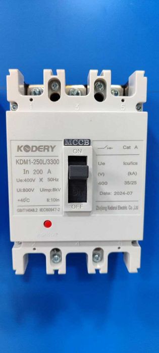Выключатель автоматический KDM1-630A