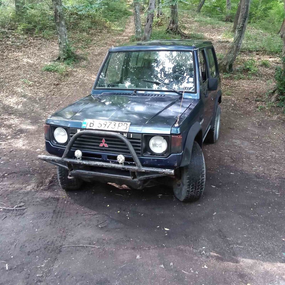 Mitsubishi padjero 1