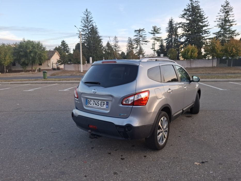 Nissan Qashqai +2. 1.5  Tekna DCi 110 cp
2010 fără DPF