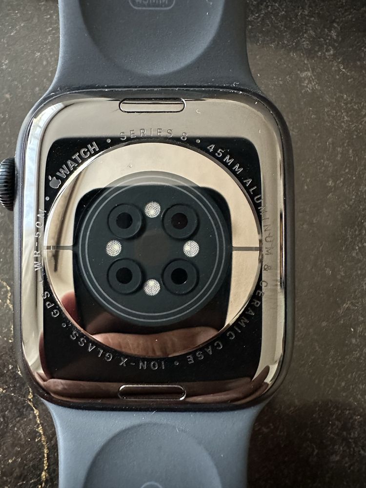 Apple watch 8 45 mm ейпъл часавник 8 45мм като нов
