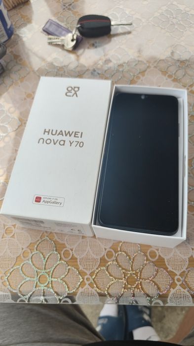 Huawei Nova Y70 ( Nou, desigilat)
