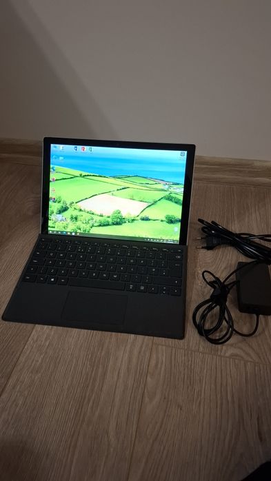 Microsoft Surface Pro 5