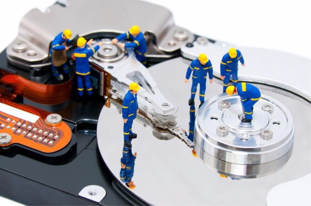 Восстановление данных с жестких дисков, флешок и карт памяти