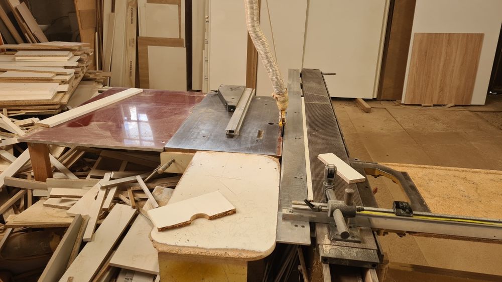 Circular Debitat pal mobila