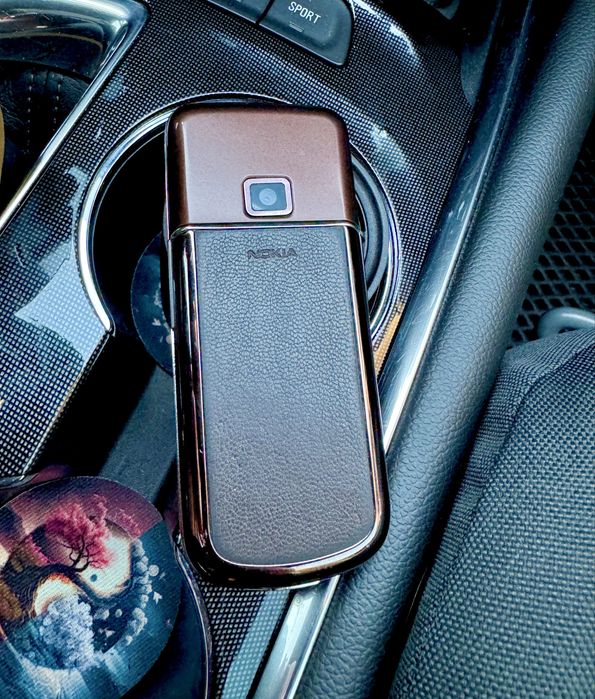 Nokia 8800 Art ORIGINAL holati yahshi