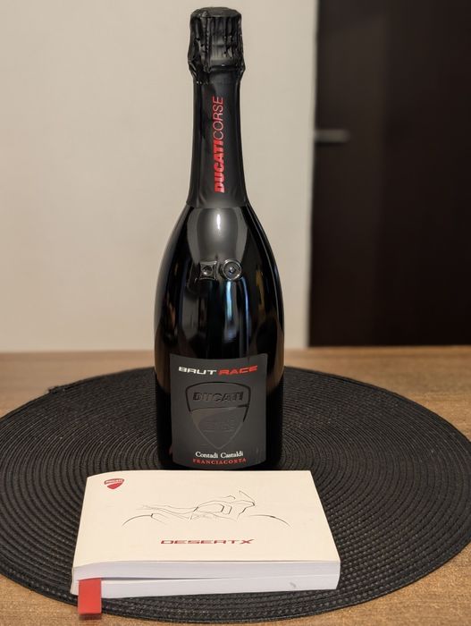 Ducati Desert X 2022