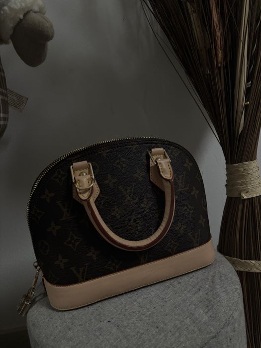 Geantǎ LV Alma BB ^* originală *^