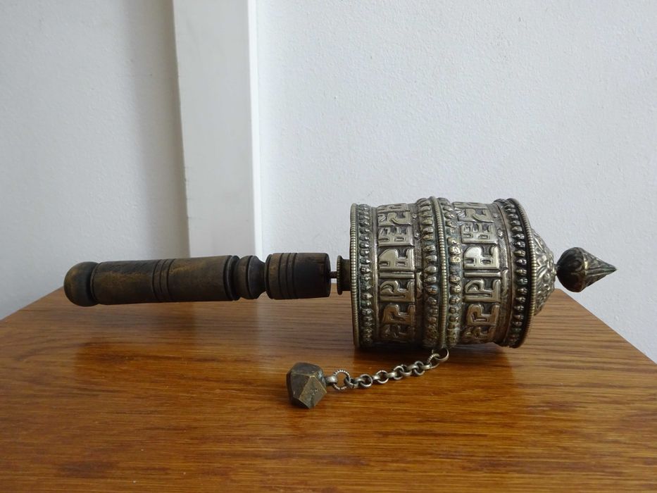 Roata Tibetana cu Mantra, argint tibetan| Vechi obiect de Cult Budist