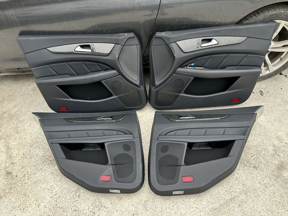 Задни седалки Mercedes benz CLS W218 мерцедес цлс кожени в218 sedalki