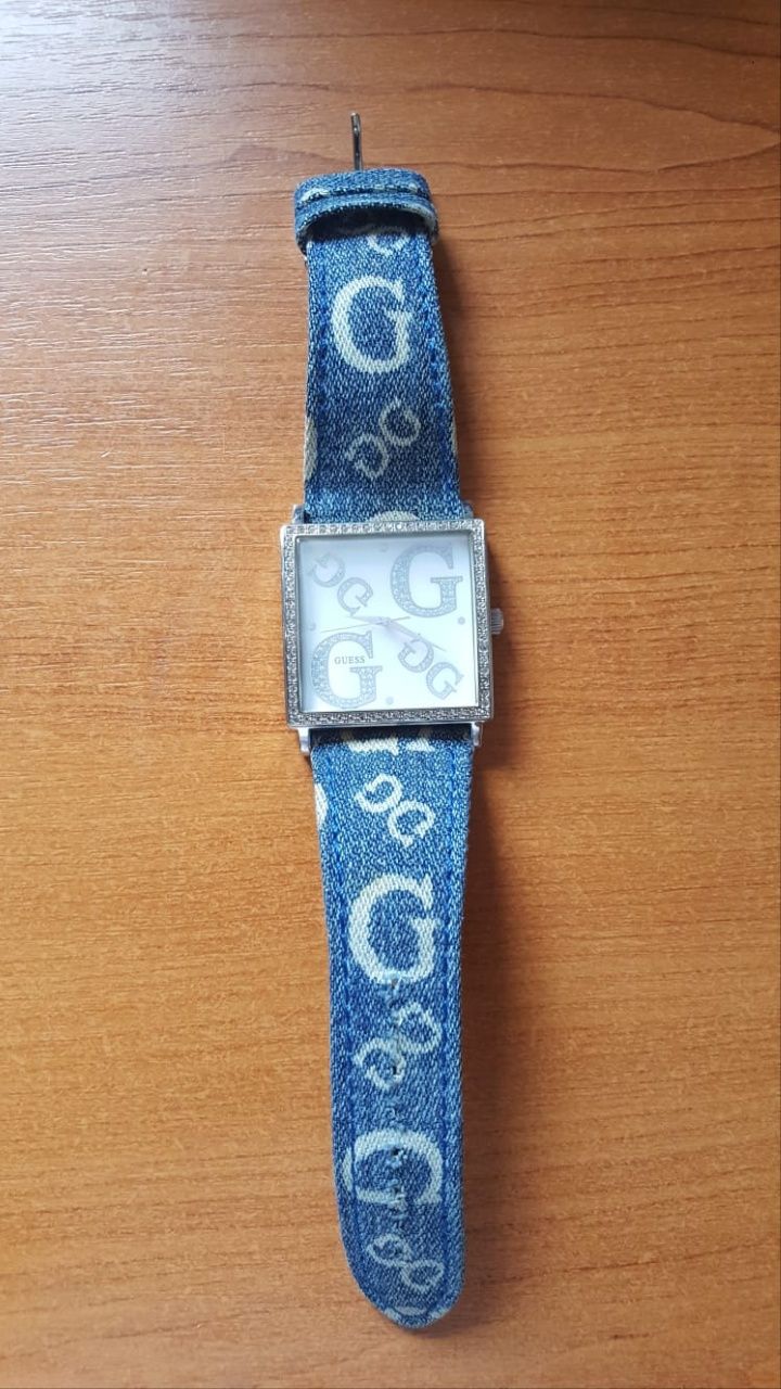 Ceas Guess Complet Nou