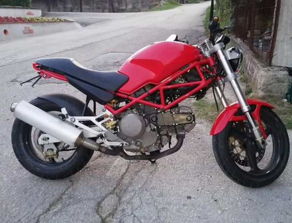 Ducati monster 600cc
