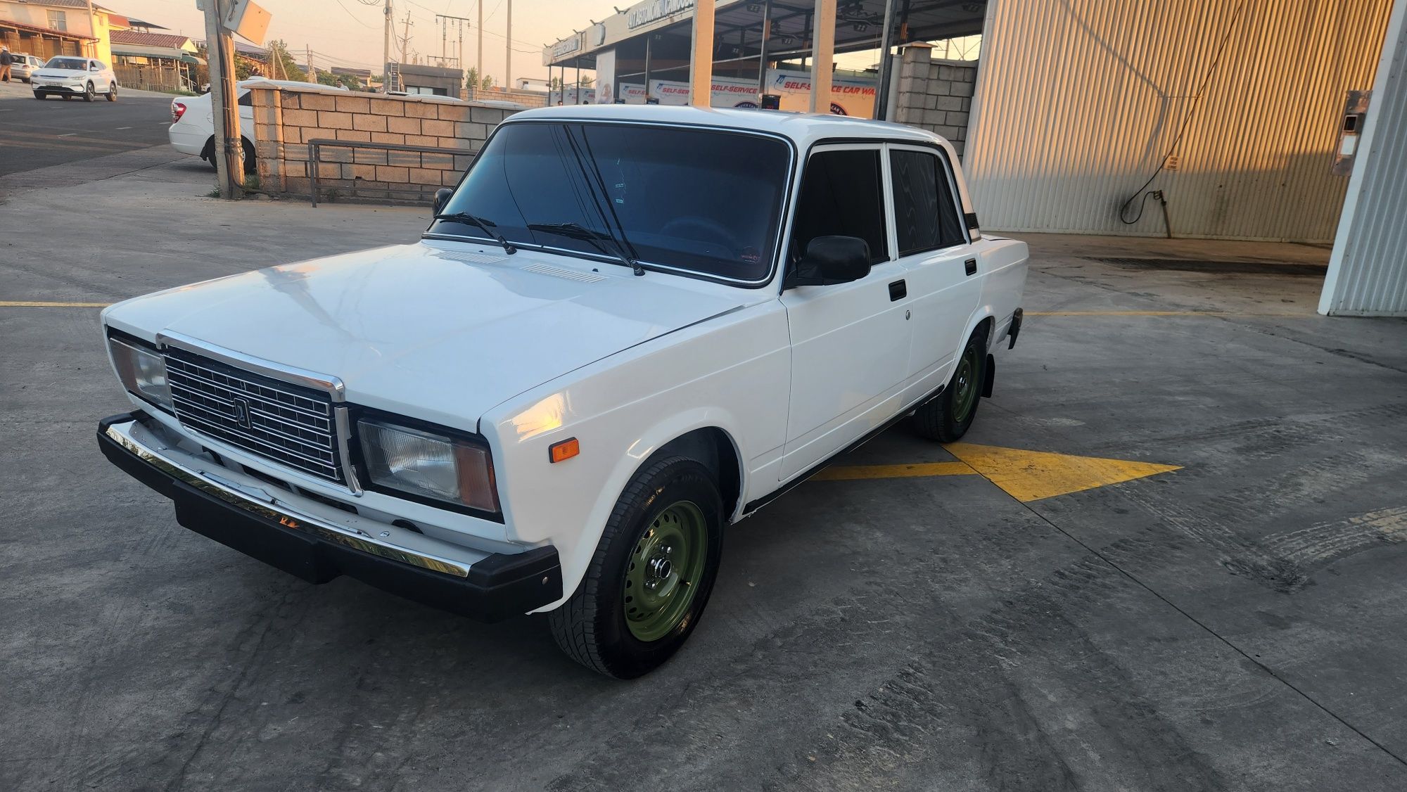 Vaz 2107  Yilli 2007 Sirochna Sotiladi