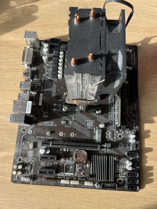 Ryzen 5 3600 ddr4 16GB 3200Mghz