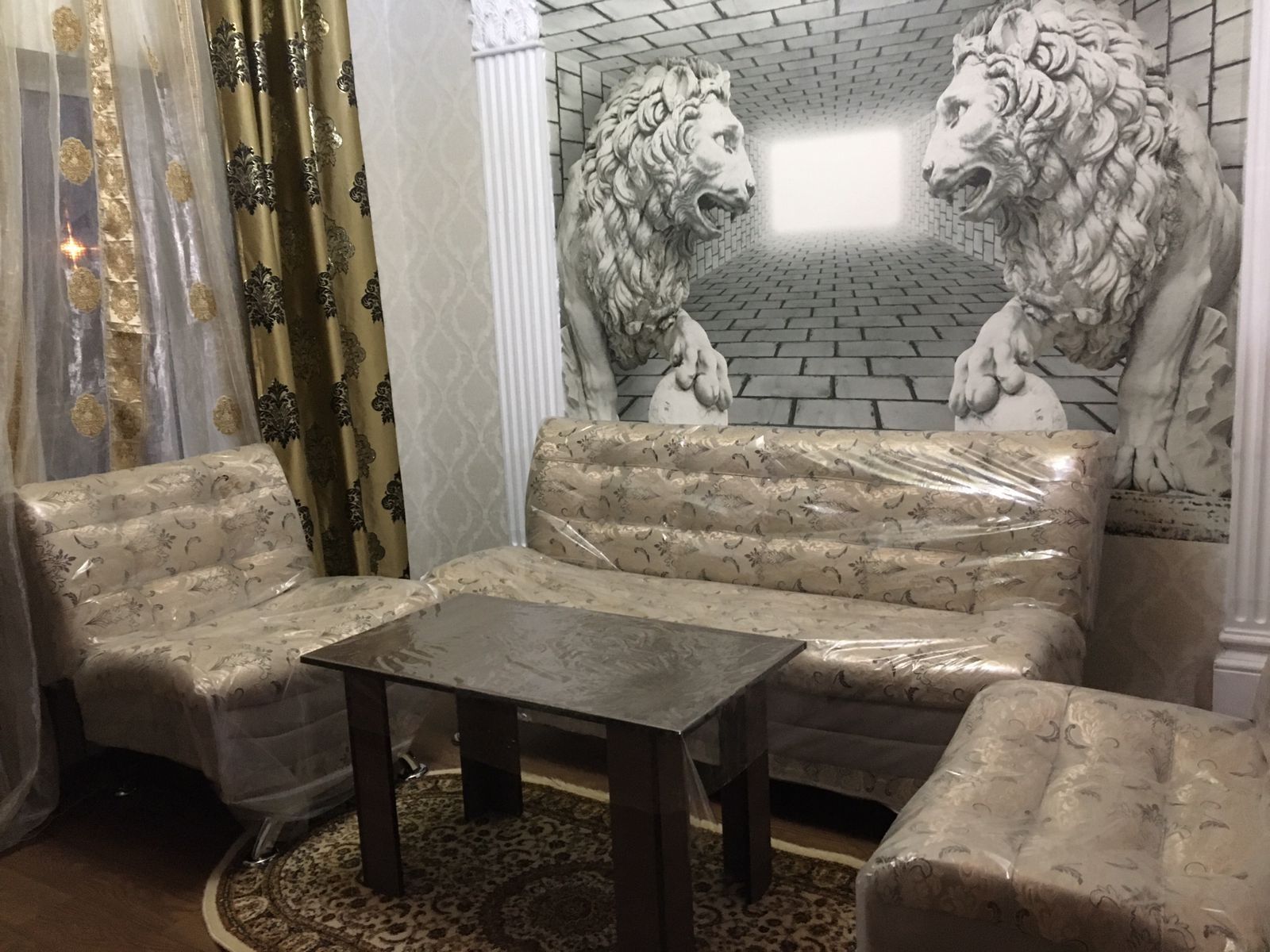 Гостевые дома "Дария"в центре города рн площади посуточно