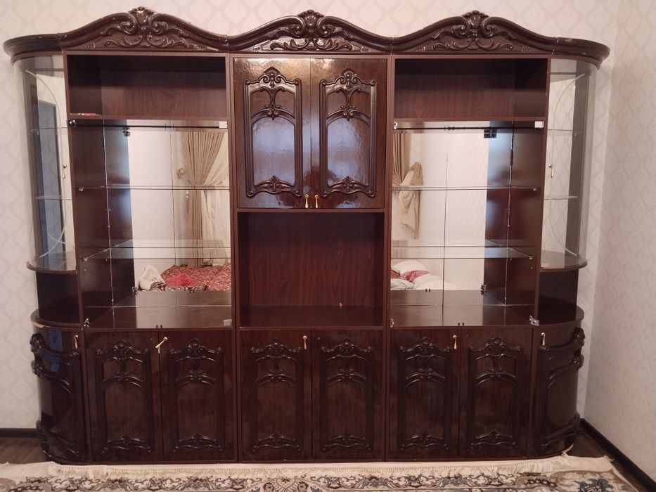 Продаётся мебель стенка