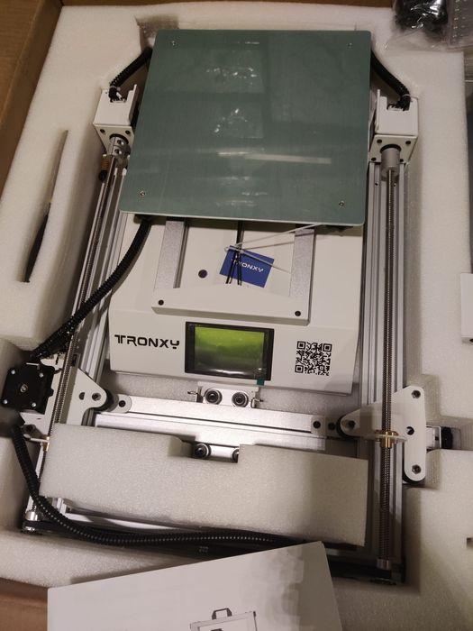 Imprimantă 3D Tronxy Moore 2 Pro Ceramic & Clay 255mm*255mm*260mm cu s