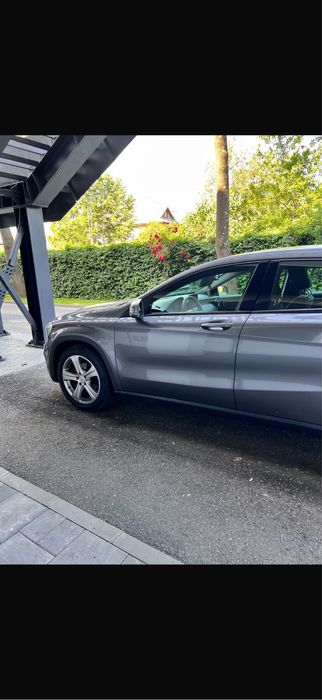 Mercedes Benz GLA