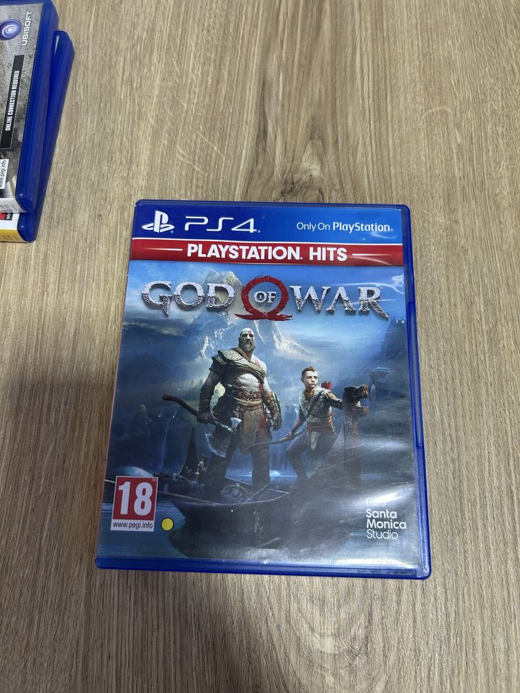 PlayStation 4 1TB 4 Jocuri si 2 Joysticks
