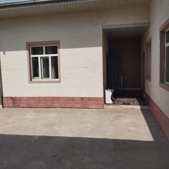 Uy sotiladi bozsuvda