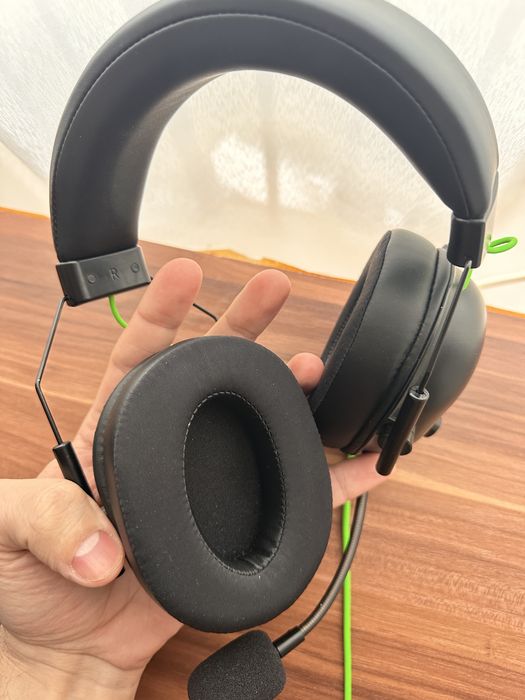 Vand urgent gaming casti Razer noi