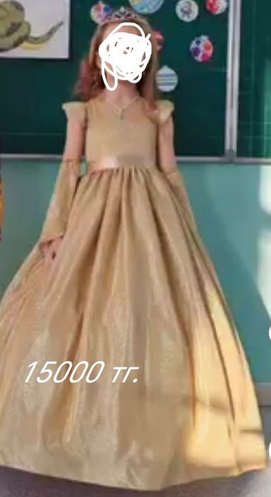 Срочно продам платье, костюмы.