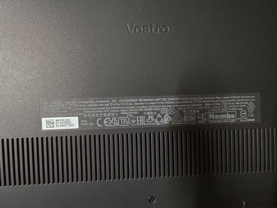 Laptop Dell Vostro i5 Nou