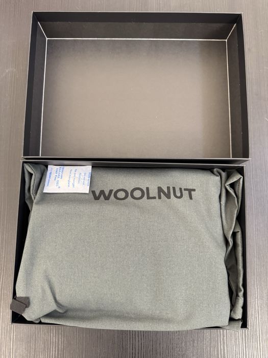 Geantuta WOOLNUT, din piele premium