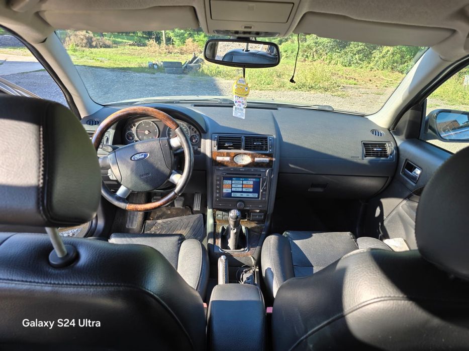 Ford mondeo 2003