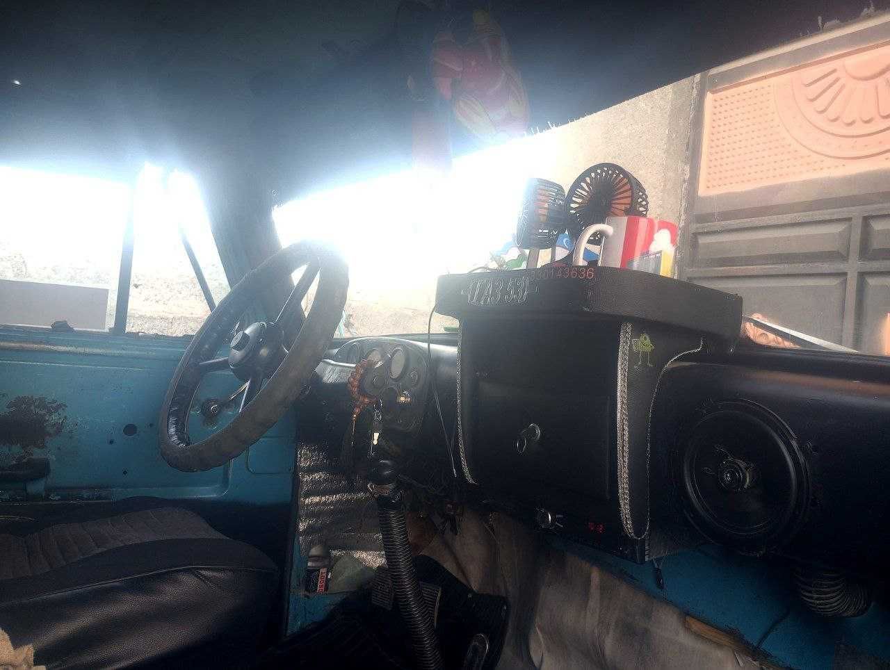 Gaz 52 sotiladi holati a'lo