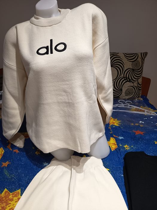 Compleu dama tricotat alo