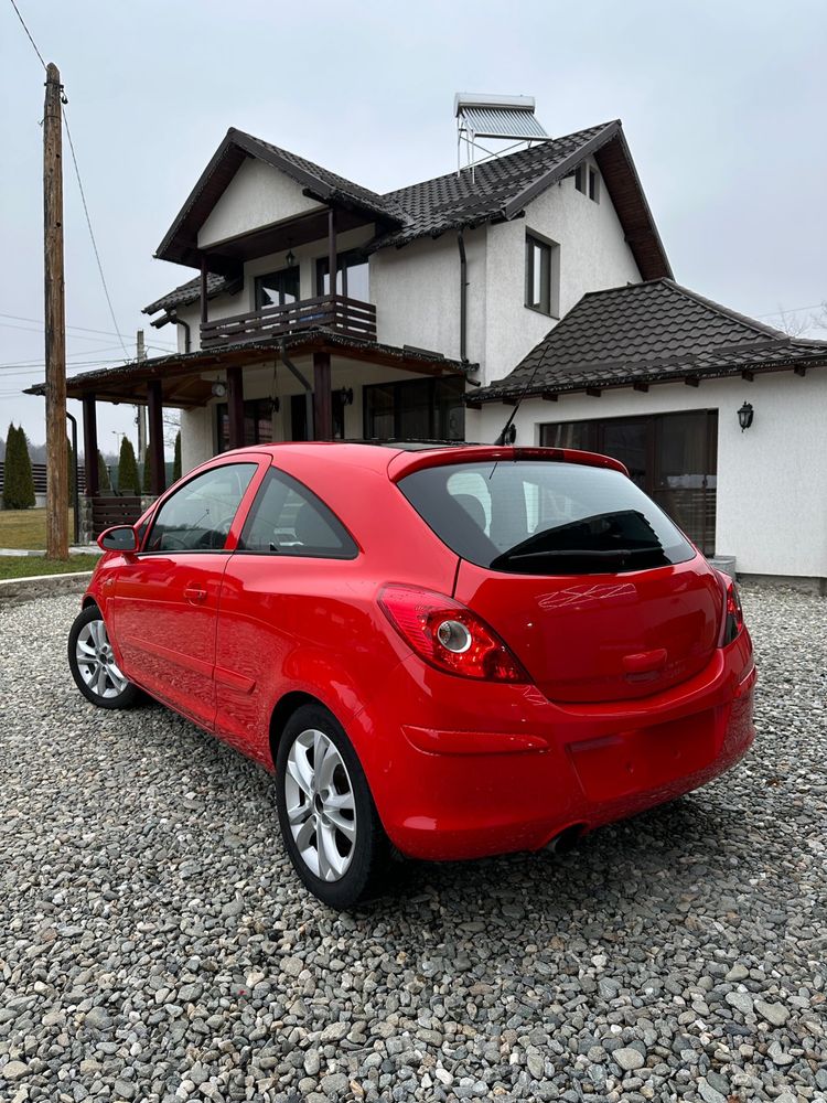 Opel corsa D impecabil