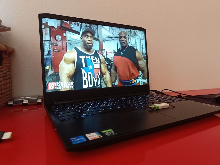 НОУТБУК RTX 3050 / i5 11300H / 16 gb / 512 SSD