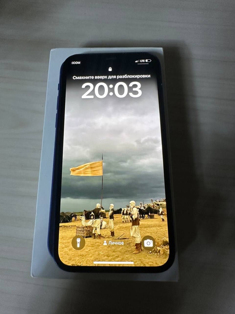 iPhone 12 LLA / 64 GB / blue