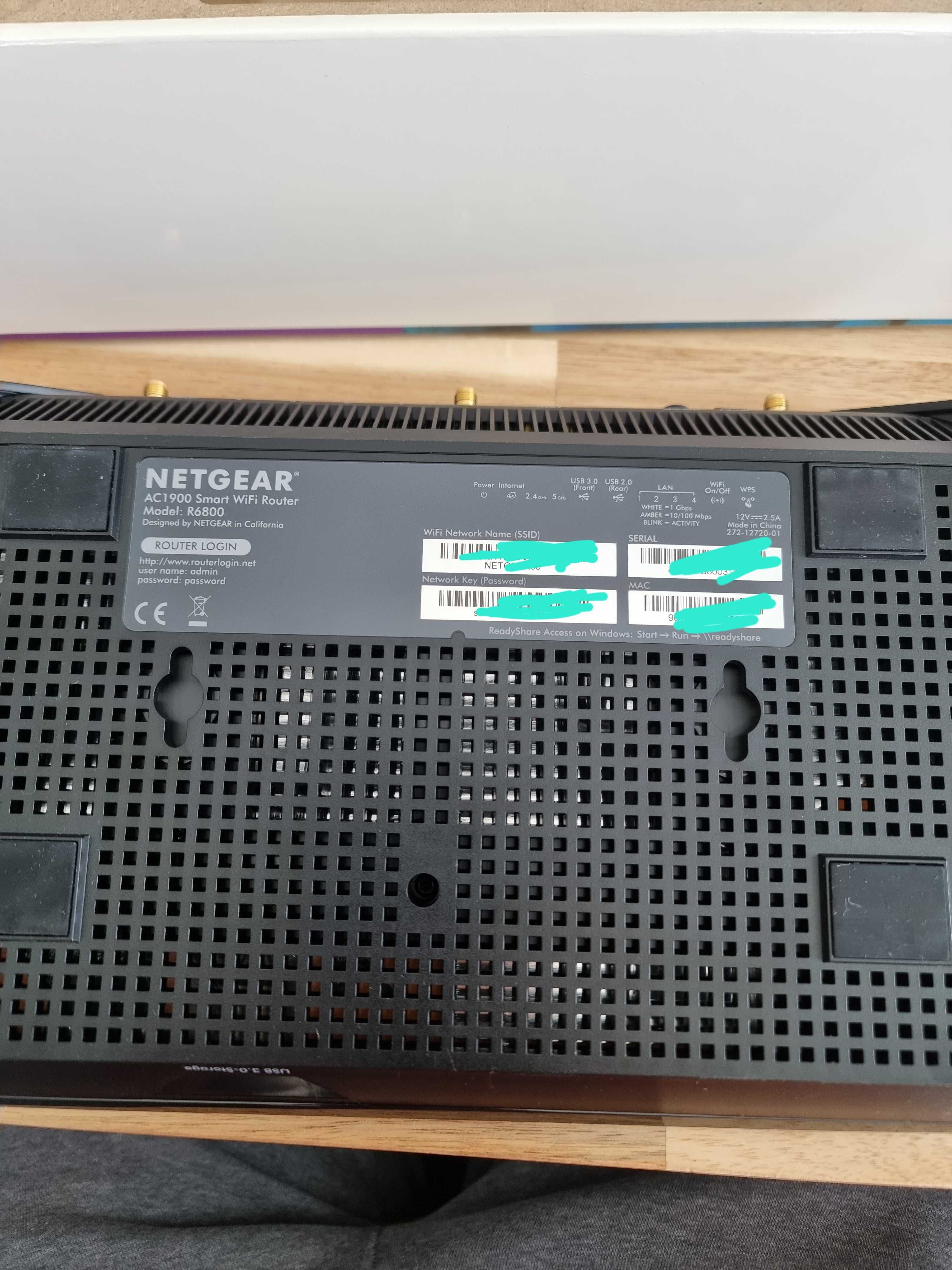 Безжичен рутер - NETGEAR AC1900 R6800 - използван