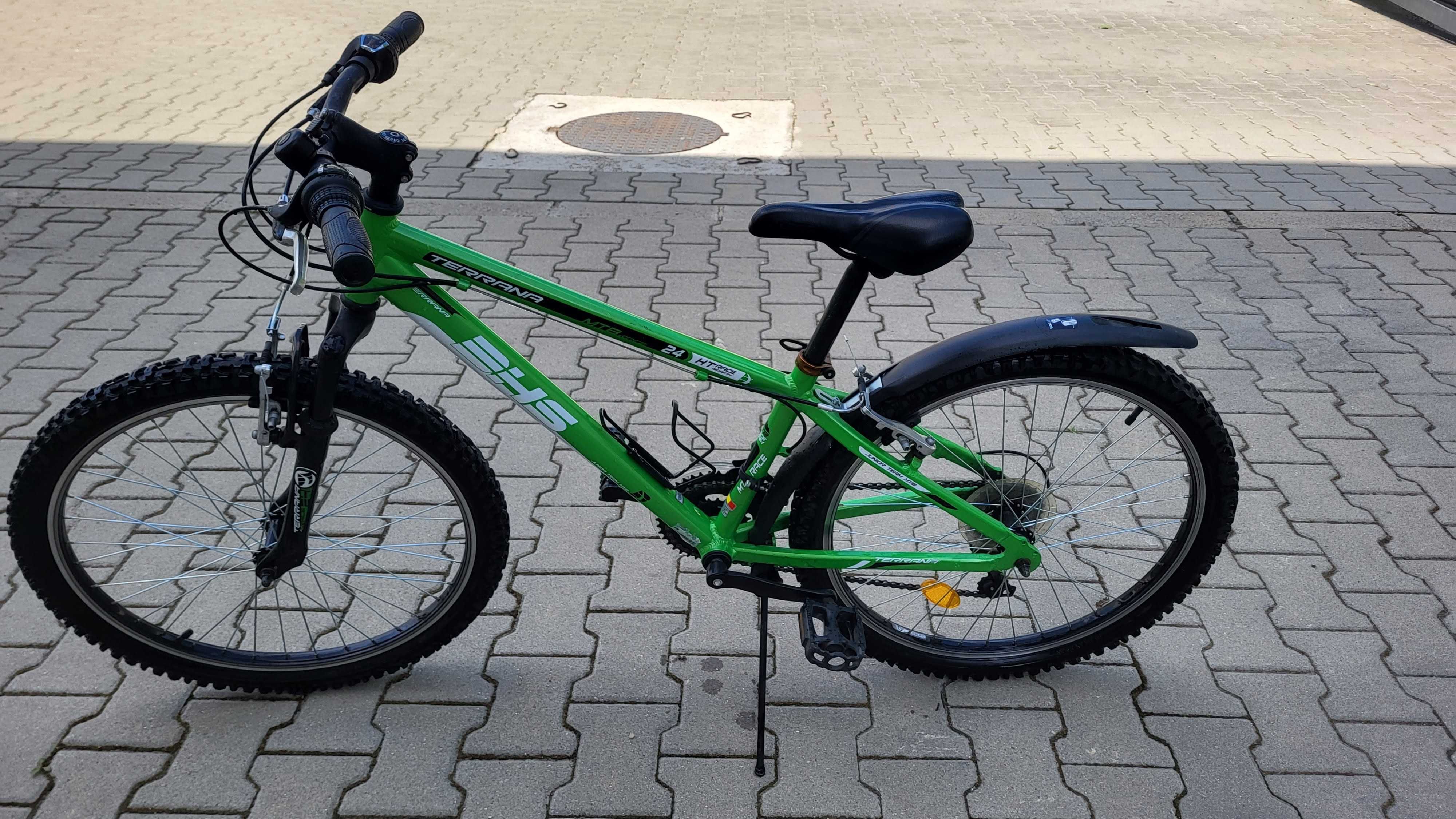 Bicicleta copii DHS Terrana 24 inch, echipata Shimano 3x6 viteze