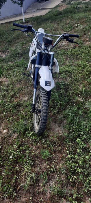 Vând sau schimb cross kxd 125