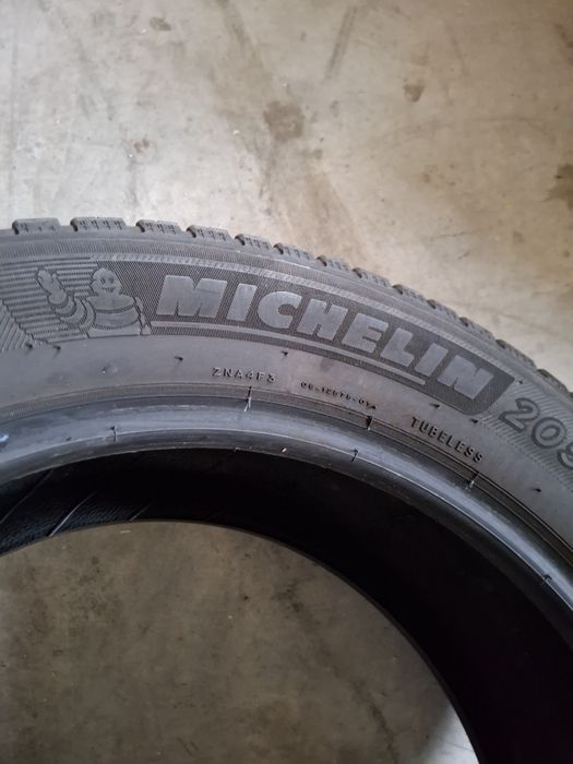 2 Anvelope M+S 205 55 r16 Michelin