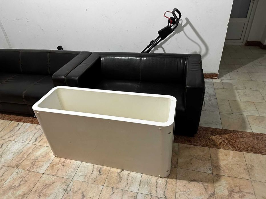 Masuta de cafea fixa, alba