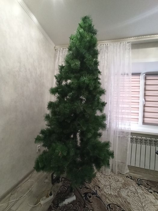 Продам искусственную елку