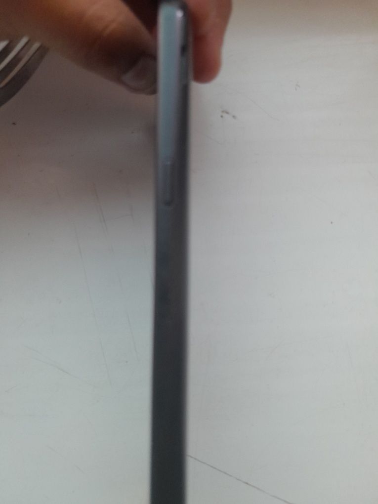 Galaxy  j216 гб б/у