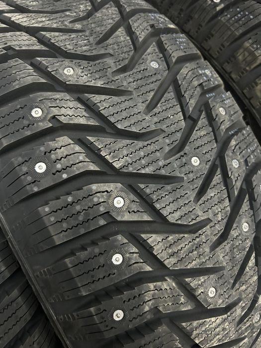 Резина зимняя 205/56 R 16