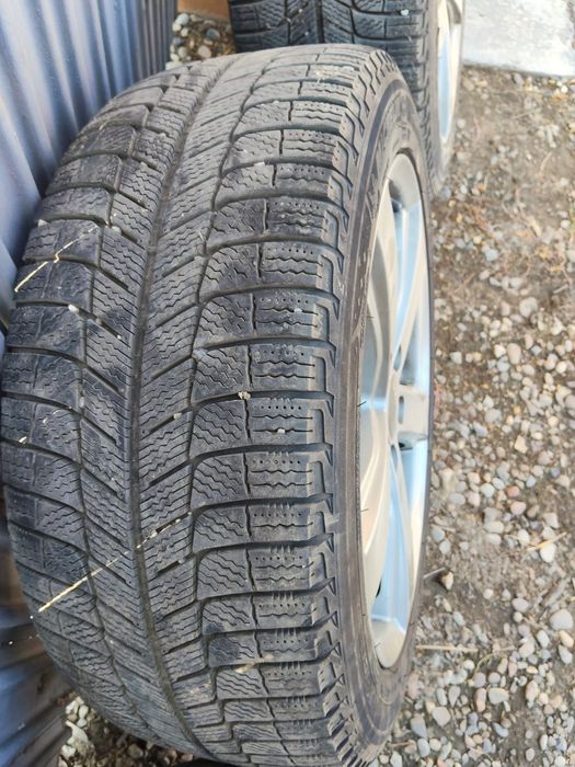 Jante aliaj  245 45 18  model pt BMW