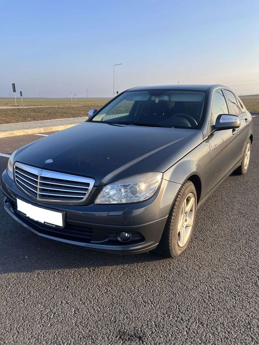 Mercedes-Benz C Primul proprietar din Romania