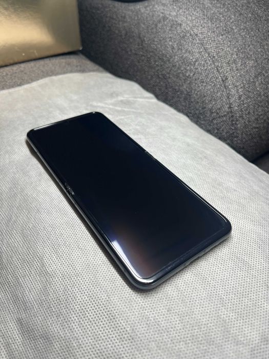 Motorola Razr 40 Ultra 256GB, 8GB RAM – Stare excelentă