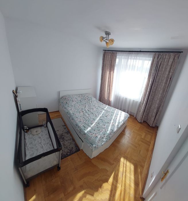 Apartament 2 camere, zonă excelentă Oradea – orientare est-sud!