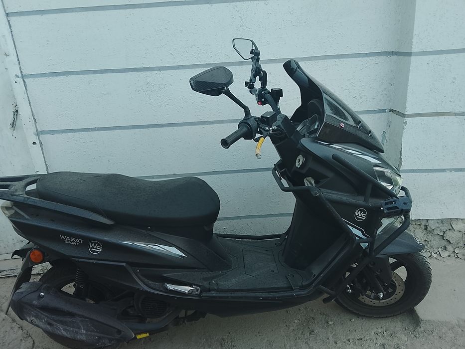 Skurer sotladi bolshi 4 milon 300