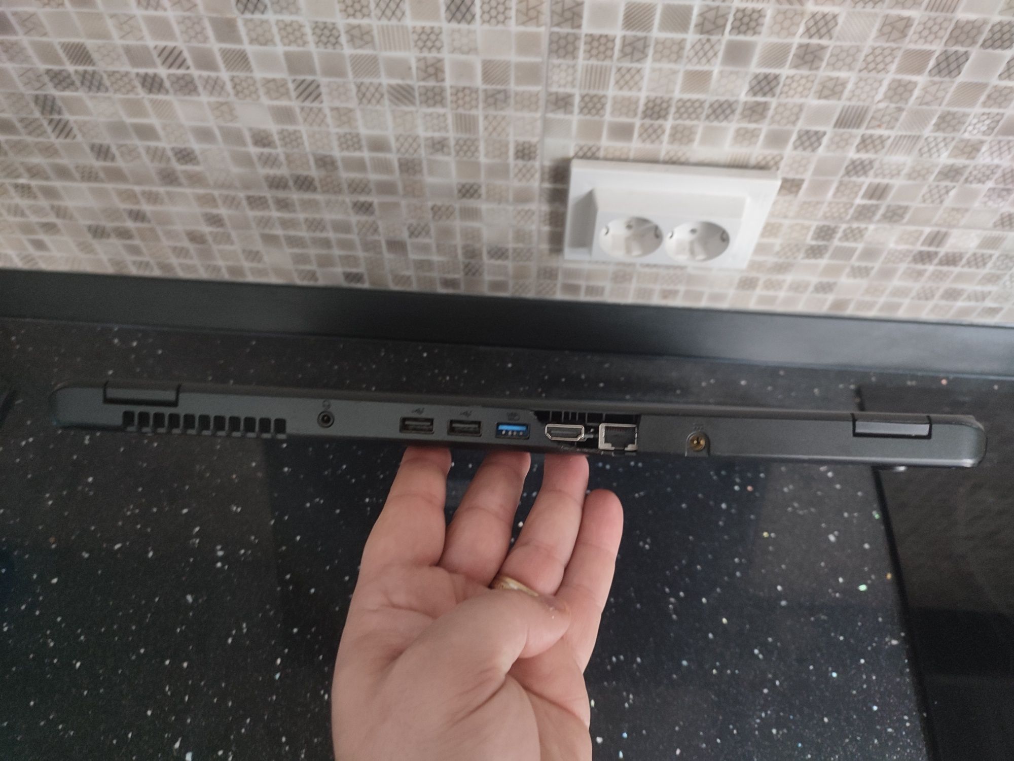 Laptop Acer M3-581 - i3-2367M/ 6gb RAM/ 128gb SSD + Loc Gol HDD